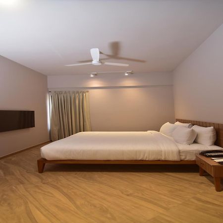 Oxford Golf Resort Pirangut Exterior photo